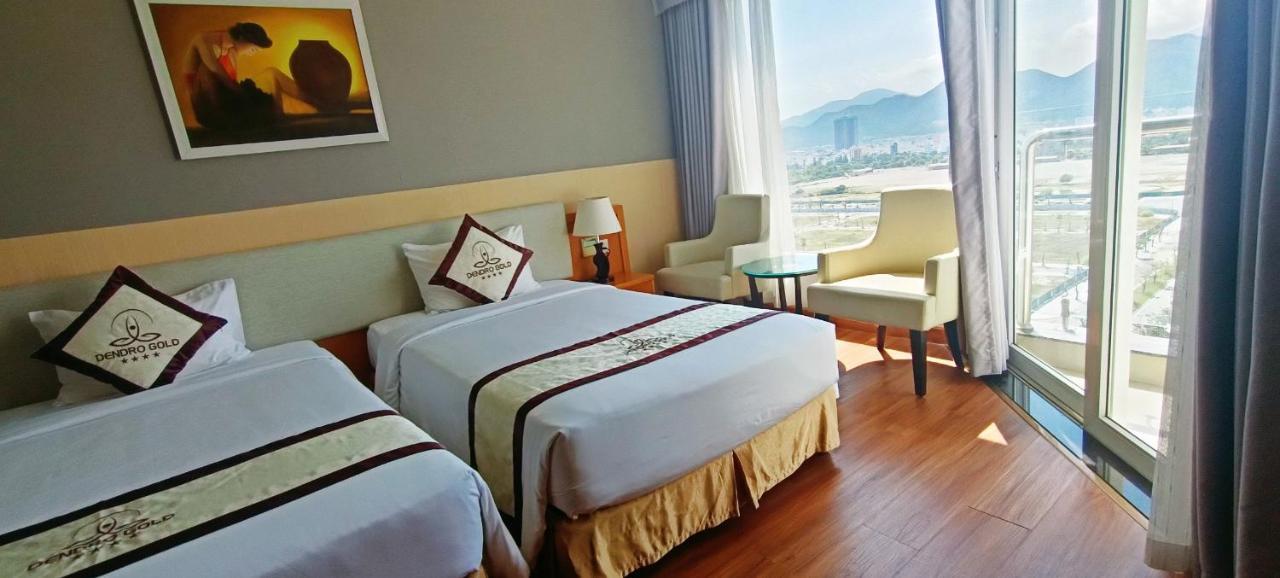เดนโดร โกลด์ โฮเต็ล Hotel ญาจาง ภายนอก รูปภาพ