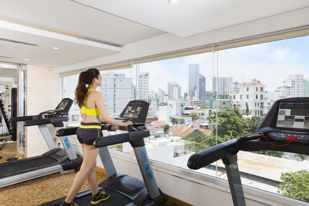 เดนโดร โกลด์ โฮเต็ล Hotel ญาจาง ภายนอก รูปภาพ
