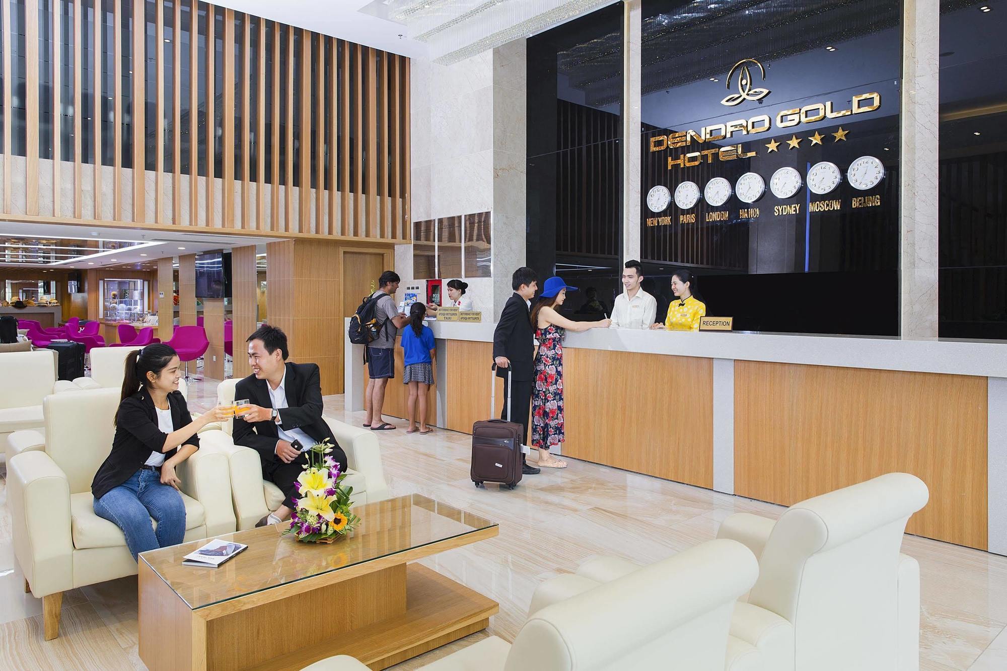 เดนโดร โกลด์ โฮเต็ล Hotel ญาจาง ภายนอก รูปภาพ